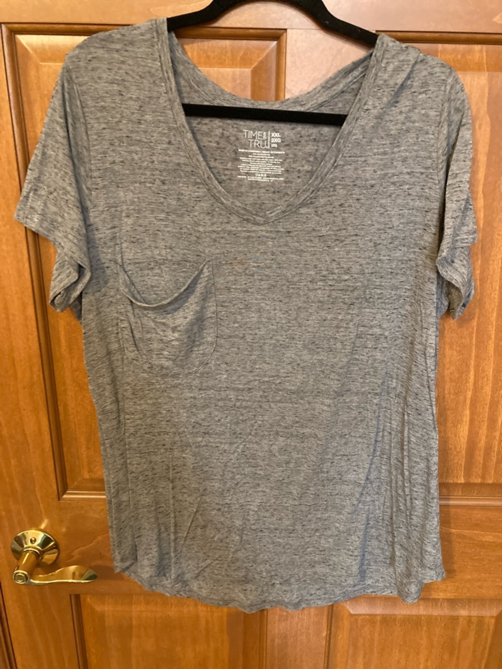 Time and Tru Heather Gray Scoop Neck Pocket Tee